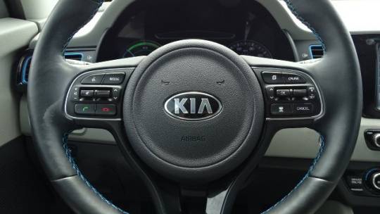 2018 Kia Niro KNDCC3LD9J5144008