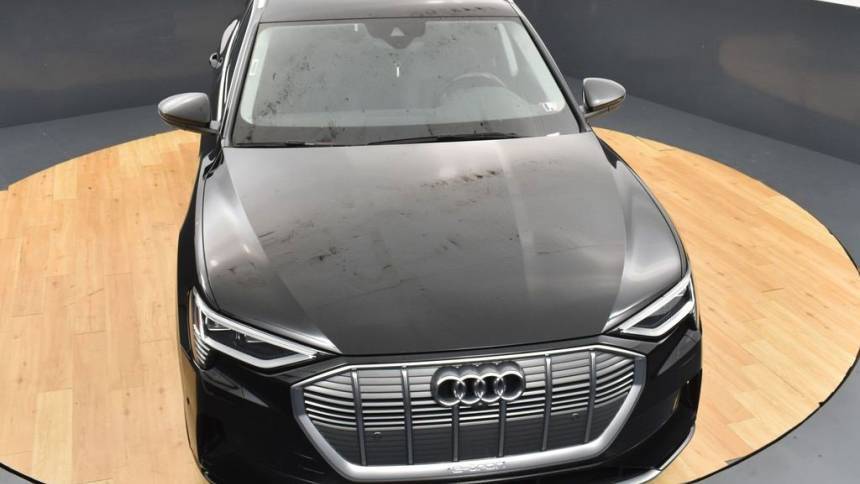 2021 Audi e-tron WA1LAAGEXMB027115