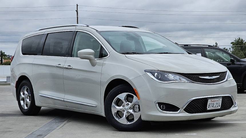 2020 Chrysler Pacifica Hybrid 2C4RC1L71LR243095