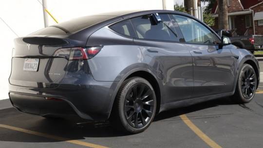 2020 Tesla Model Y 5YJYGDEE4LF018808