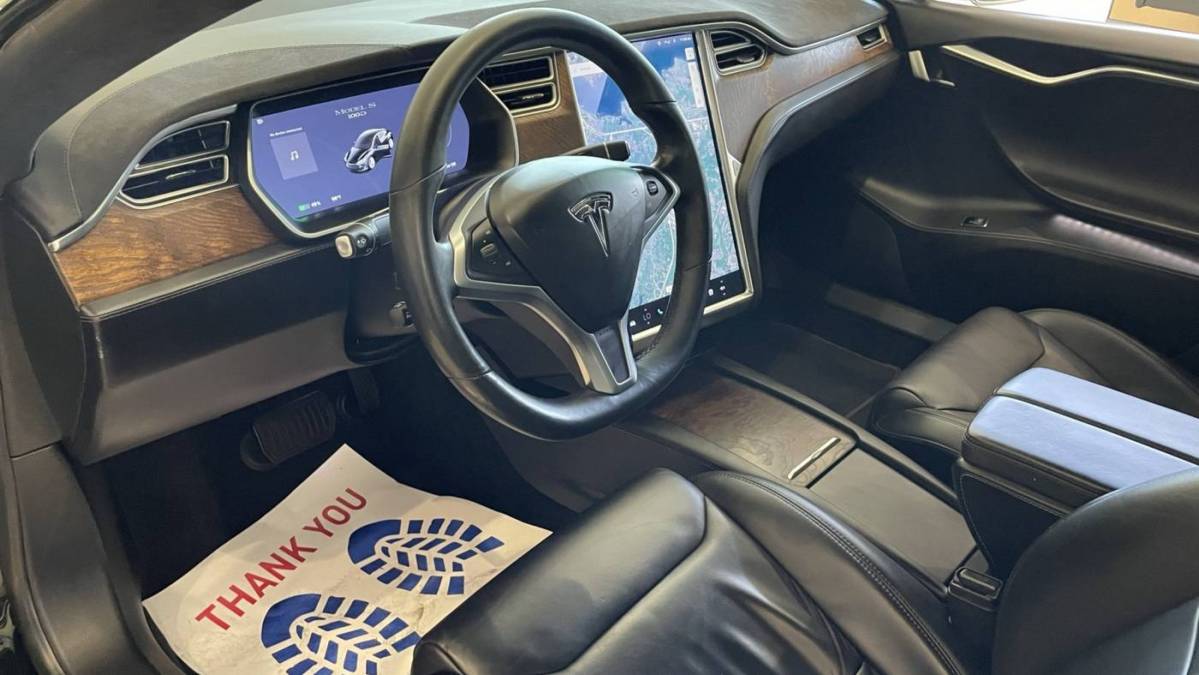 2017 Tesla Model S 5YJSA1E25HF200276