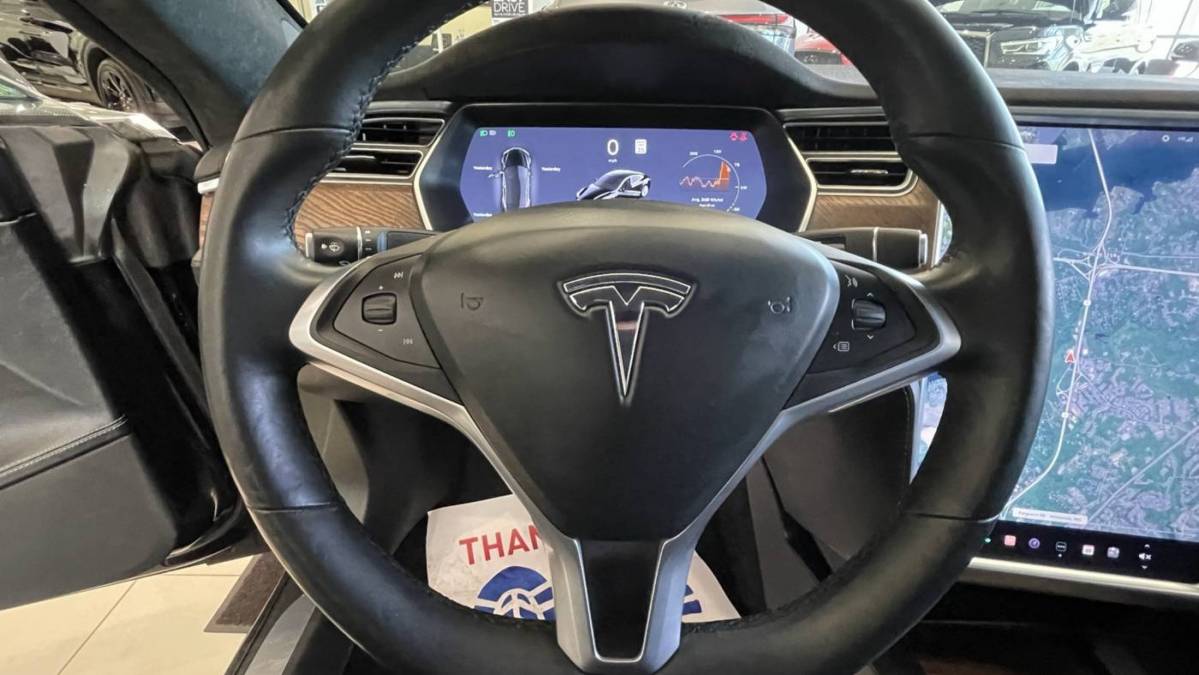 2017 Tesla Model S 5YJSA1E25HF200276