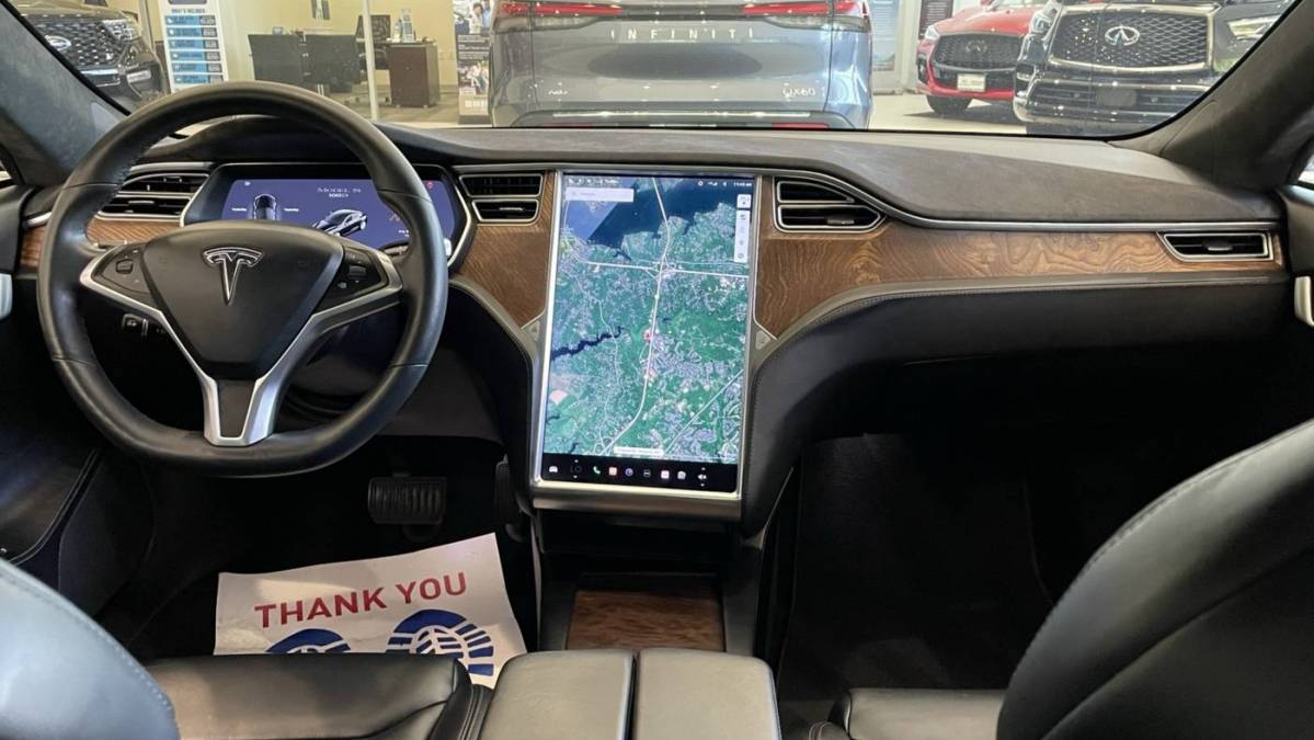 2017 Tesla Model S 5YJSA1E25HF200276