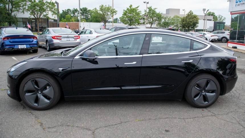 2018 Tesla Model 3 5YJ3E1EB4JF149187