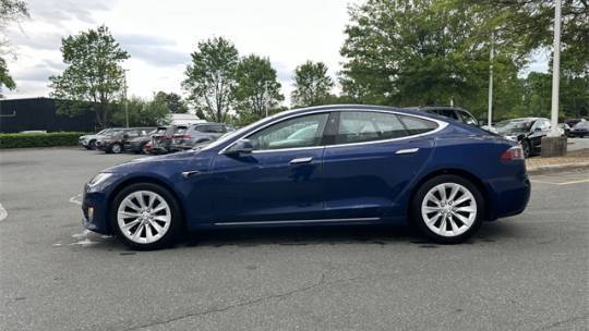 2018 Tesla Model S 5YJSA1E22JF280674