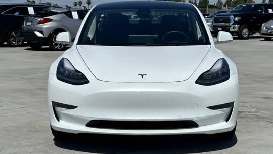 2019 Tesla Model 3 5YJ3E1EA0KF504008