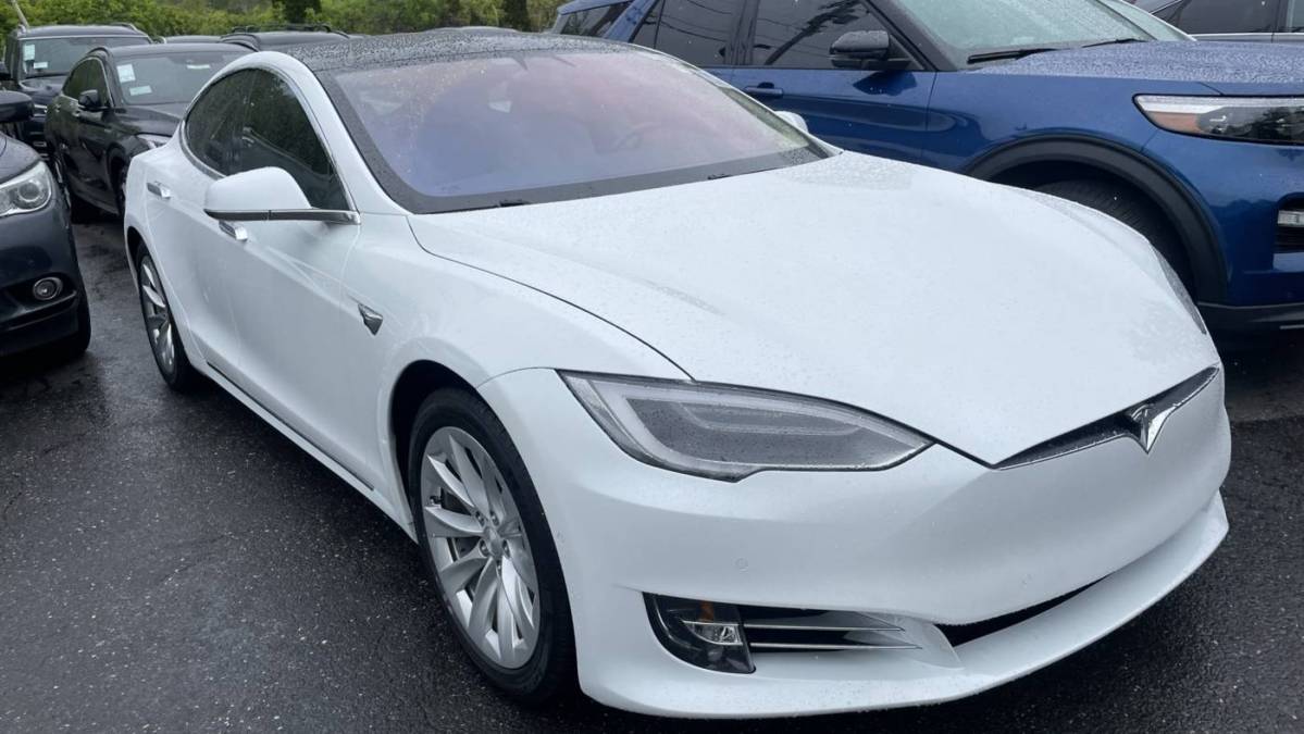 2018 Tesla Model S 5YJSA1E29JF263578