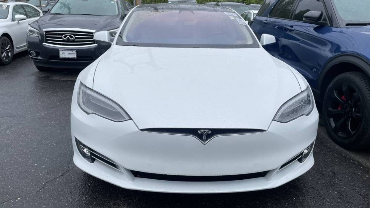 2018 Tesla Model S 5YJSA1E29JF263578