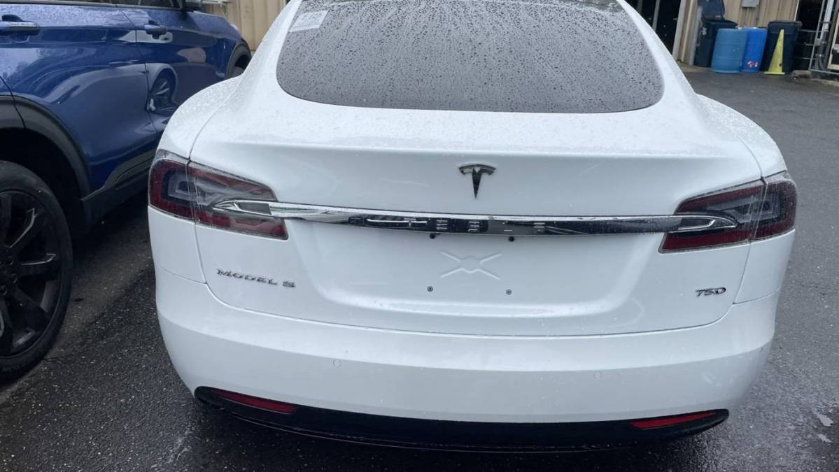 2018 Tesla Model S 5YJSA1E29JF263578