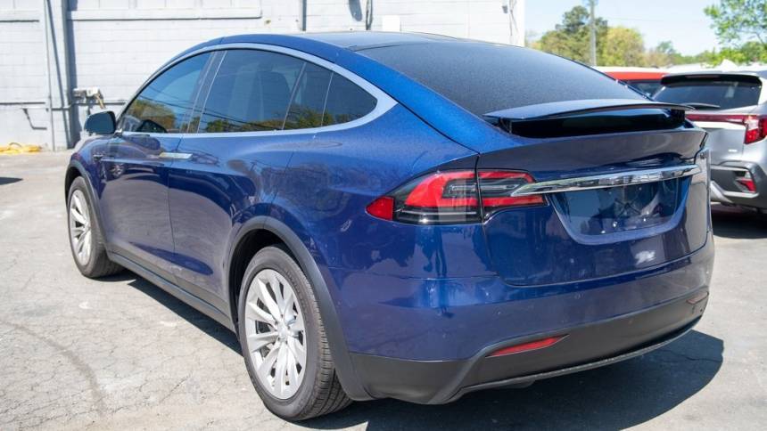 2017 Tesla Model X 5YJXCDE21HF077528