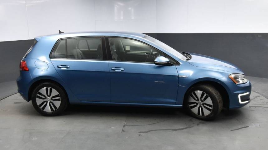 2016 Volkswagen e-Golf WVWKP7AU1GW903960