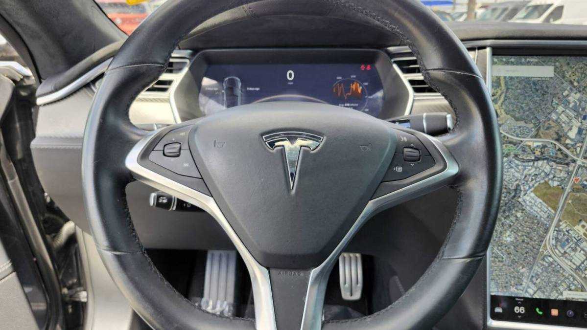 2015 Tesla Model S 5YJSA1H45FF091988