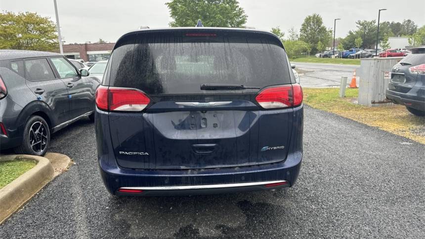 2018 Chrysler Pacifica Hybrid 2C4RC1L76JR163644