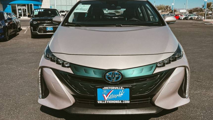 2018 Toyota Prius Prime JTDKARFP3J3100365