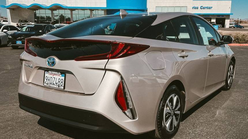 2018 Toyota Prius Prime JTDKARFP3J3100365