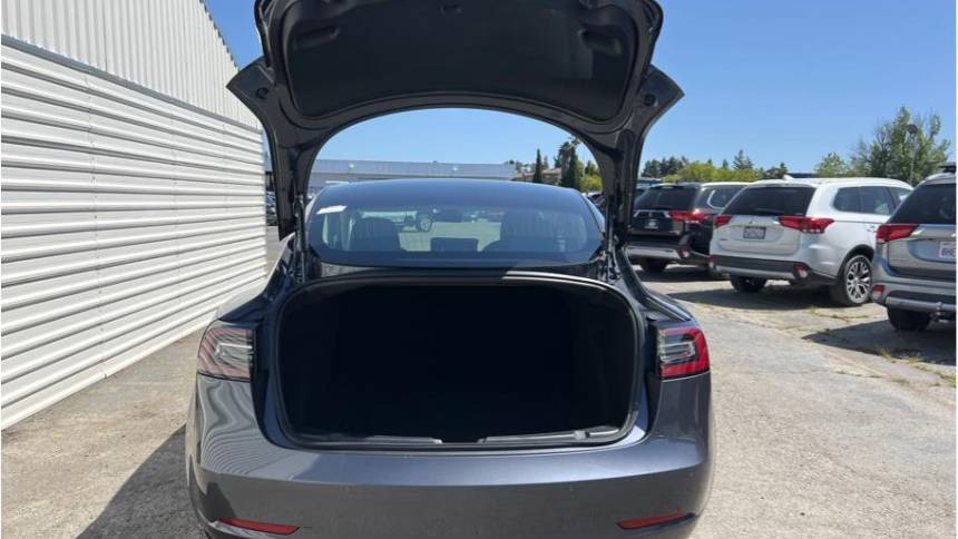 2019 Tesla Model 3 5YJ3E1EA3KF314400