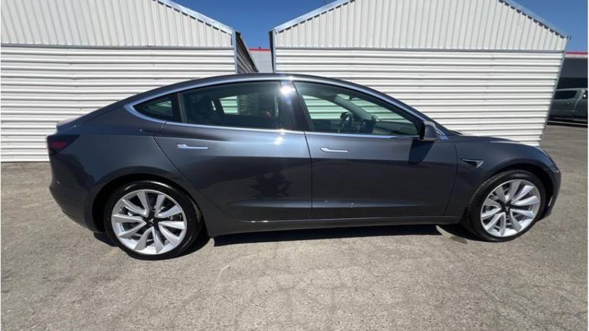 2019 Tesla Model 3 5YJ3E1EA3KF314400