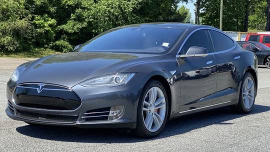 2016 Tesla Model S 5YJSA1E47GF115858