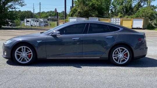 2016 Tesla Model S 5YJSA1E47GF115858