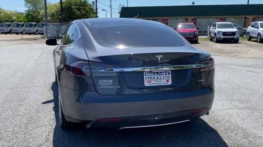 2016 Tesla Model S 5YJSA1E47GF115858