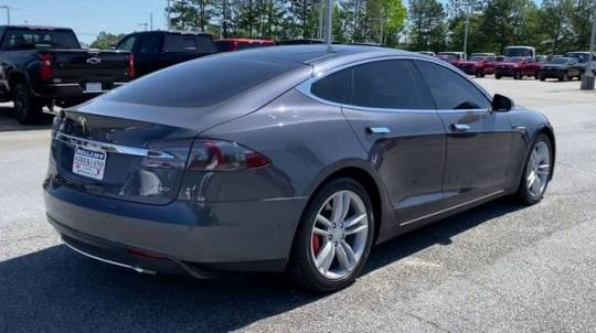 2016 Tesla Model S 5YJSA1E47GF115858