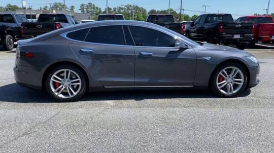 2016 Tesla Model S 5YJSA1E47GF115858