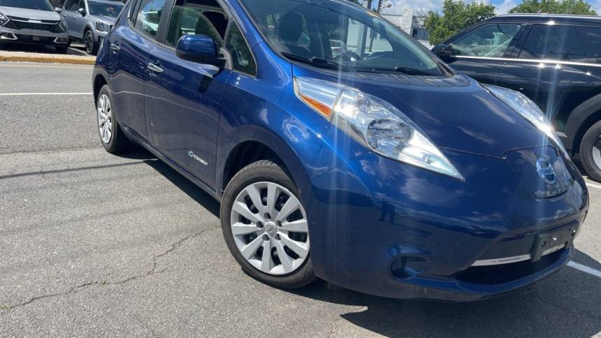 2017 Nissan LEAF 1N4BZ0CP5HC300821