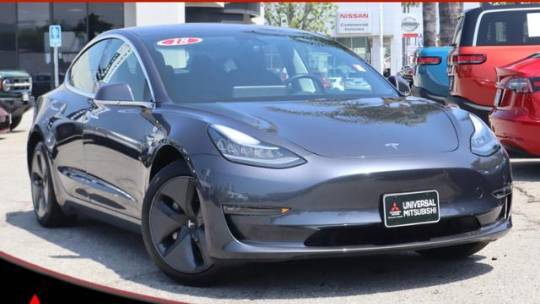 2018 Tesla Model 3 5YJ3E1EA3JF077681