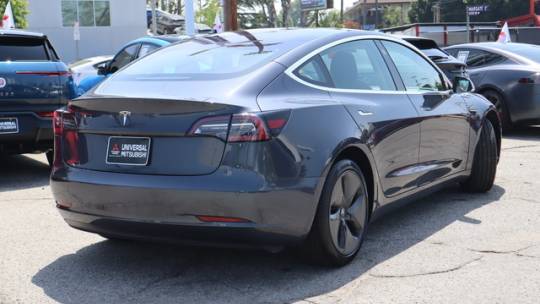 2018 Tesla Model 3 5YJ3E1EA3JF077681