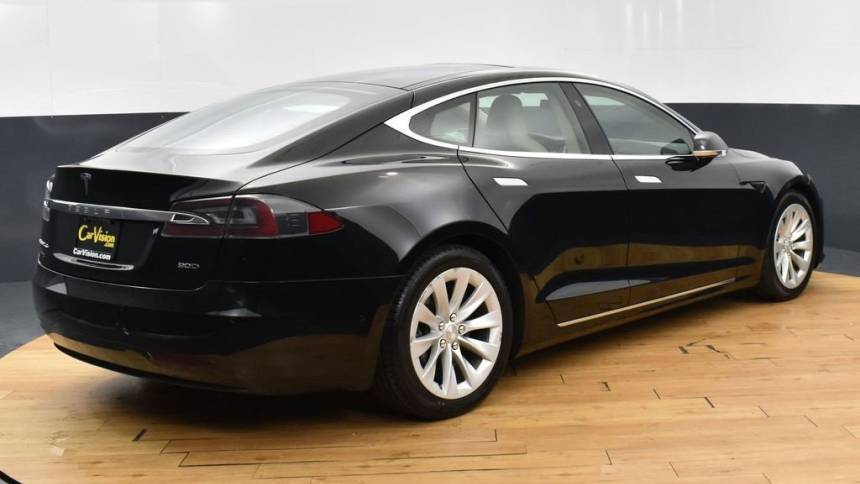 2016 Tesla Model S 5YJSA1E23GF168250