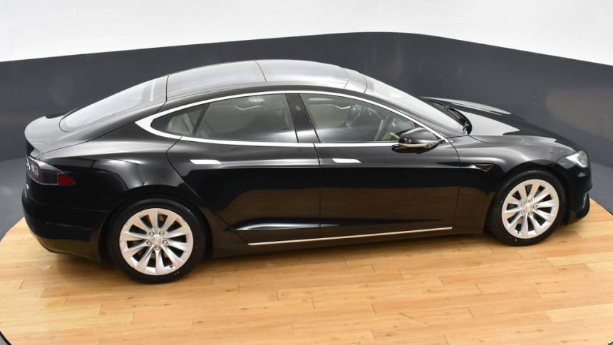 2016 Tesla Model S 5YJSA1E23GF168250