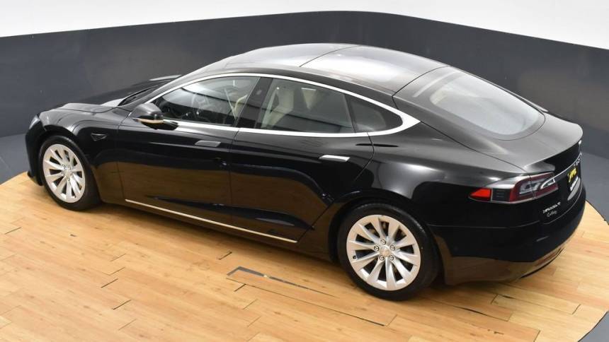 2016 Tesla Model S 5YJSA1E23GF168250