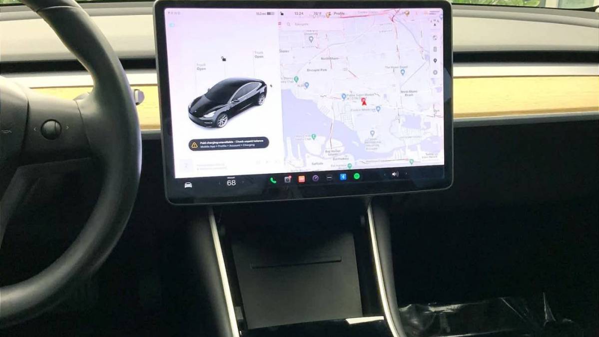 2019 Tesla Model 3 5YJ3E1EB1KF209637