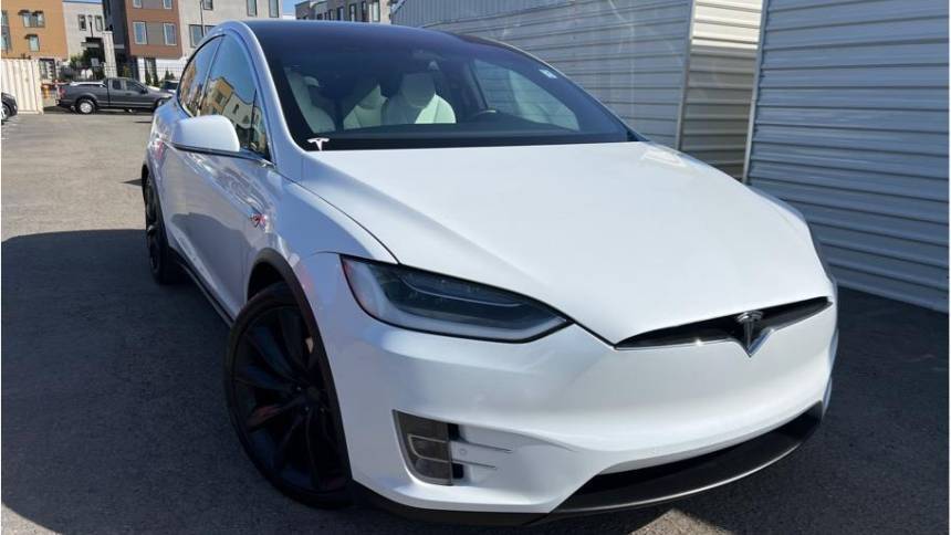 2018 Tesla Model X 5YJXCAE21JF134959