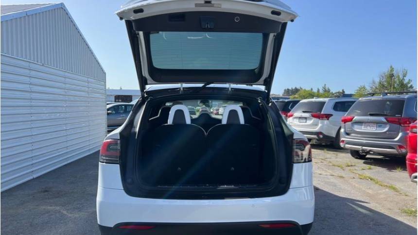 2018 Tesla Model X 5YJXCAE21JF134959