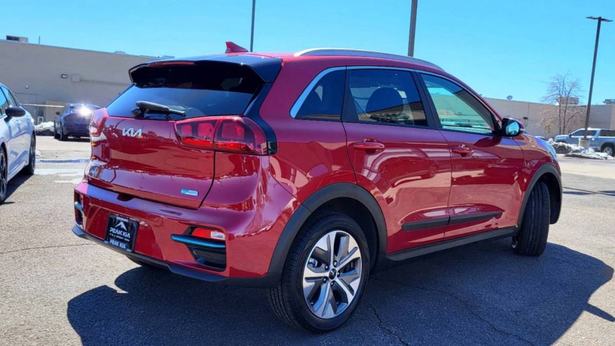 2022 Kia NIRO EV KNDCC3LG5N5137461