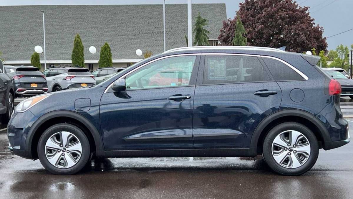 2018 Kia Niro KNDCM3LD9J5203670