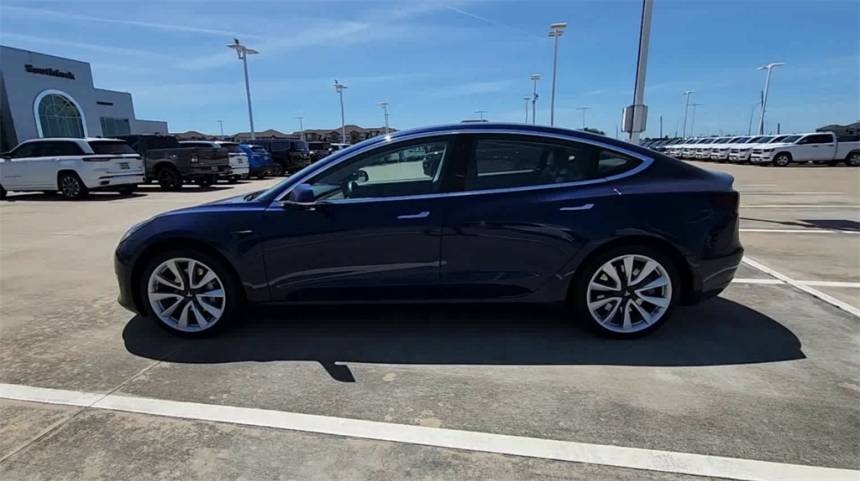 2017 Tesla Model 3 5YJ3E1EA0HF001040