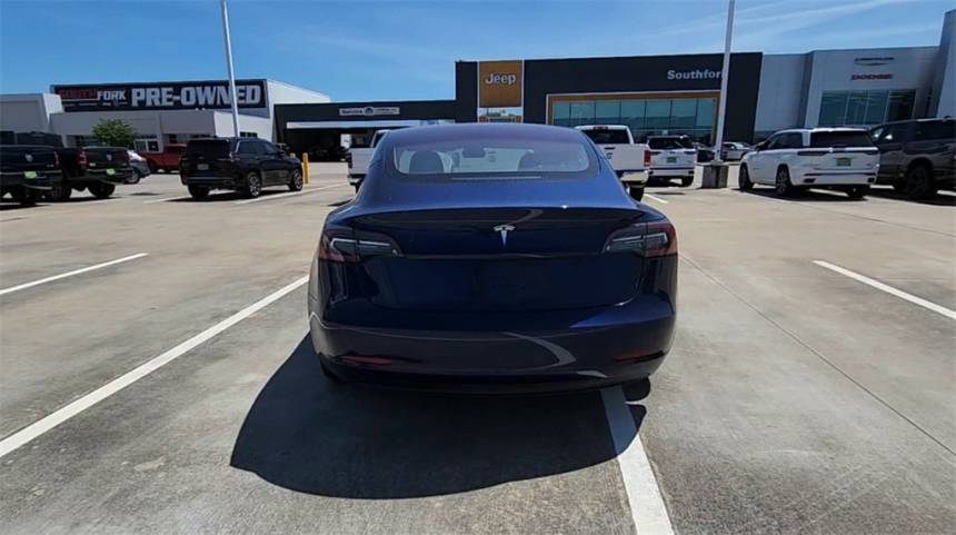 2017 Tesla Model 3 5YJ3E1EA0HF001040