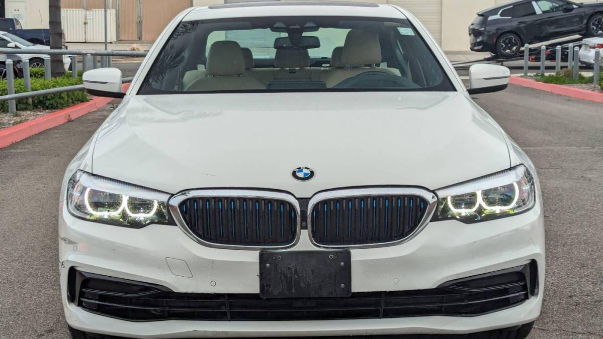 2019 BMW 5 Series WBAJA9C53KB391775