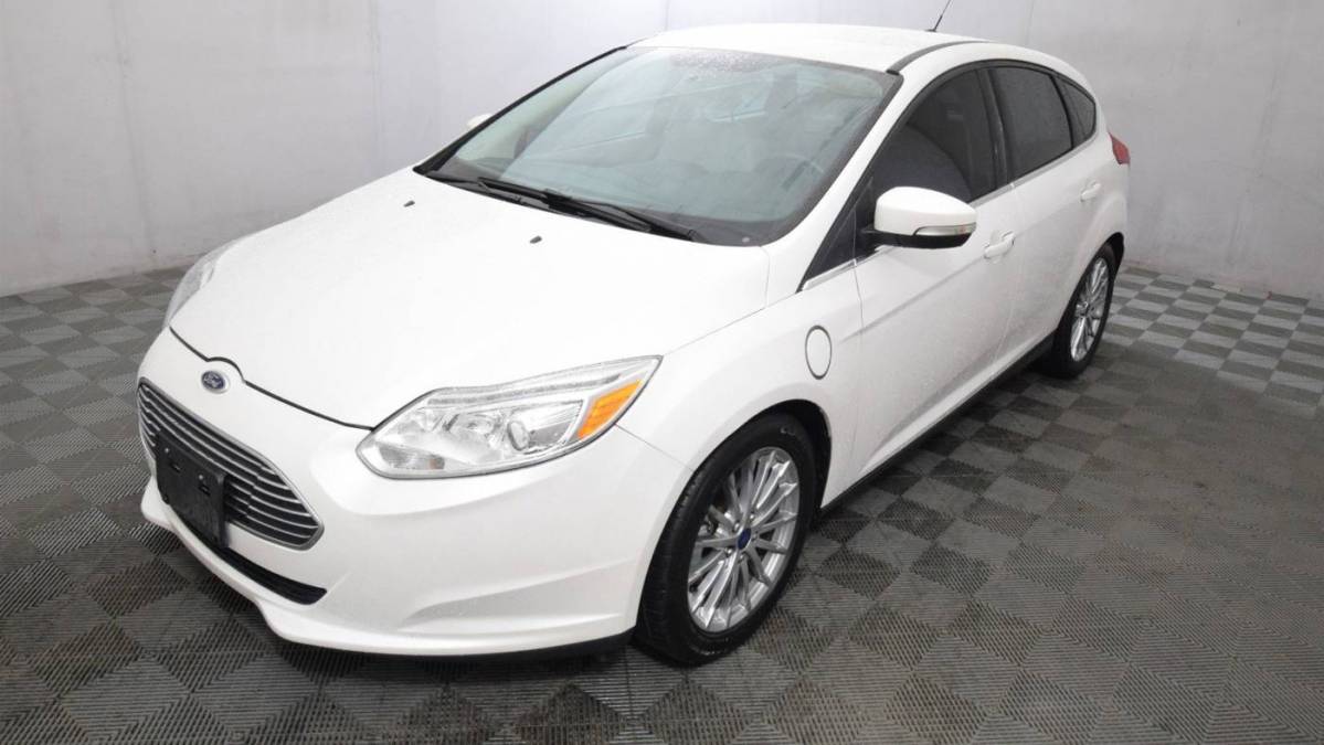 2016 Ford Focus 1FADP3R44GL380639