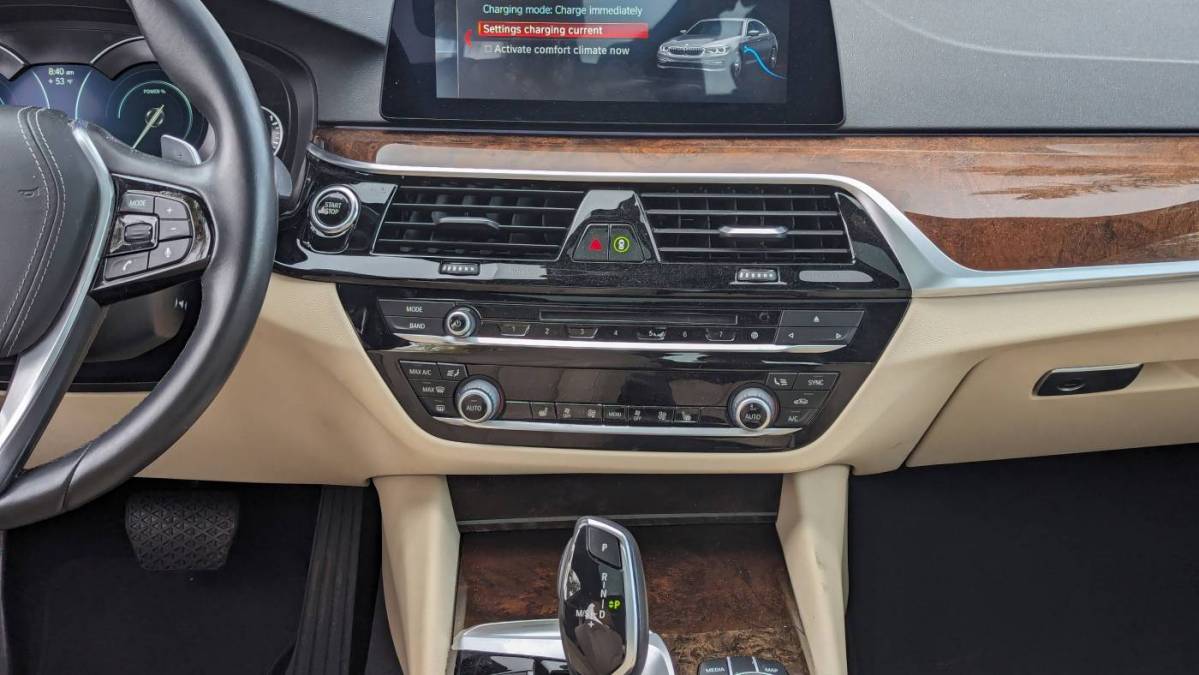 2019 BMW 5 Series WBAJA9C53KB391775