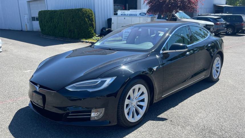 2018 Tesla Model S 5YJSA1E23JF260899