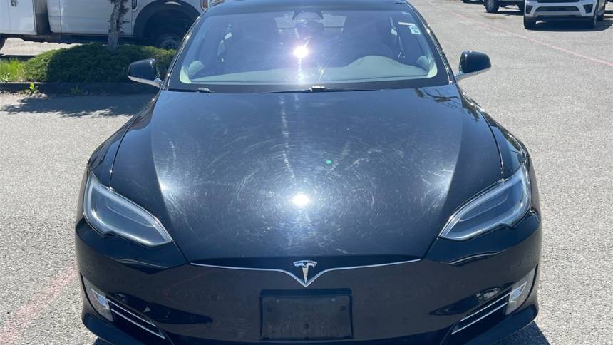 2018 Tesla Model S 5YJSA1E23JF260899