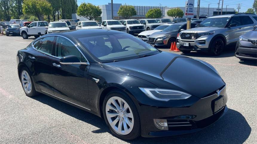 2018 Tesla Model S 5YJSA1E23JF260899