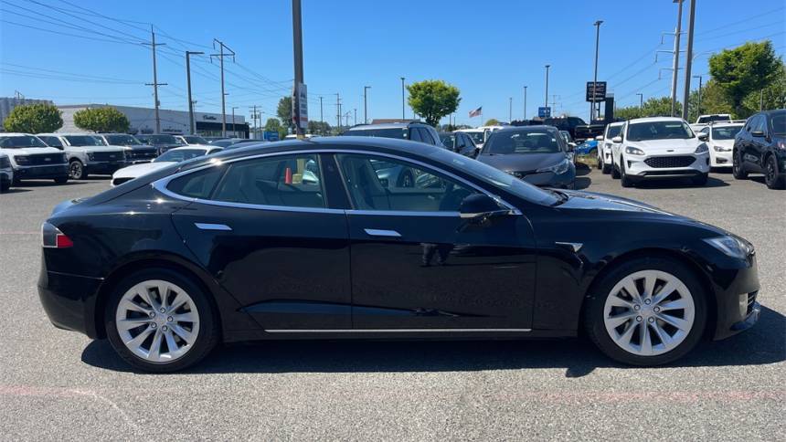 2018 Tesla Model S 5YJSA1E23JF260899