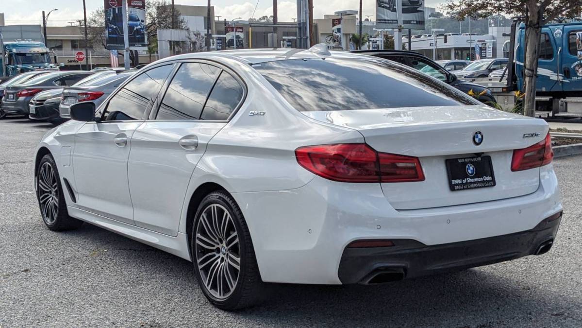 2019 BMW 5 Series WBAJA9C59KB399671