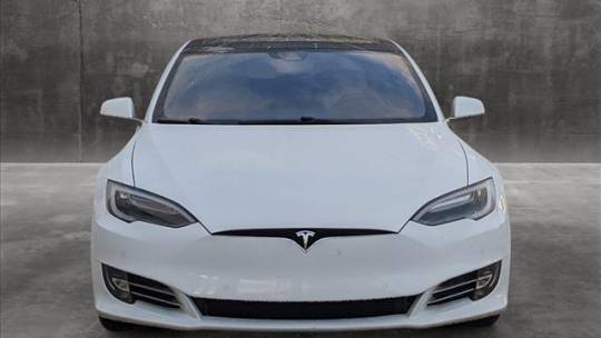 2016 Tesla Model S 5YJSA1E15GF161954