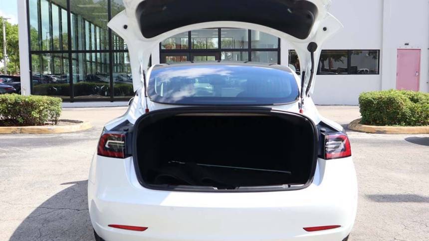 2018 Tesla Model 3 5YJ3E1EA7JF162720