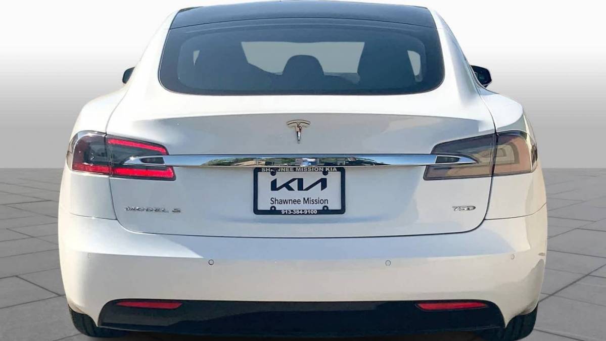 2018 Tesla Model S 5YJSA1E20JF281046